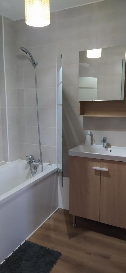 Le Sunny-Appartement Duplex Spacieux Outreau Esterno foto